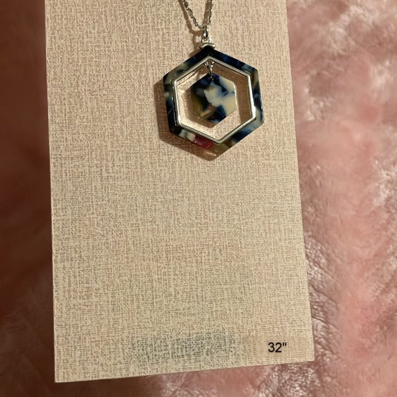 🌸 Bijoux bar necklace - Picture 3 of 5